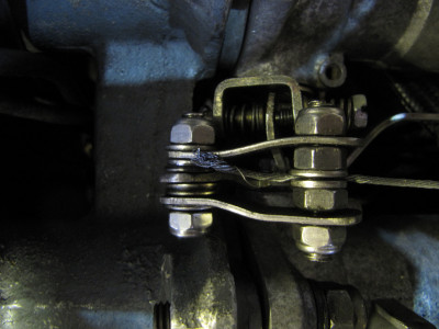 Throttle linkage Feb 2011.jpg (7).JPG and 